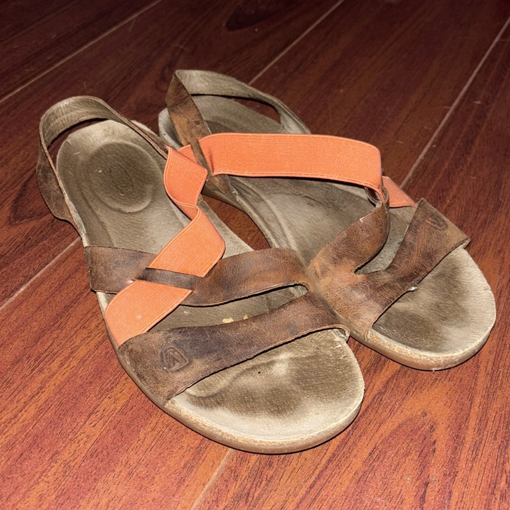 KEEN Women's Dauntless Strappy Sandal